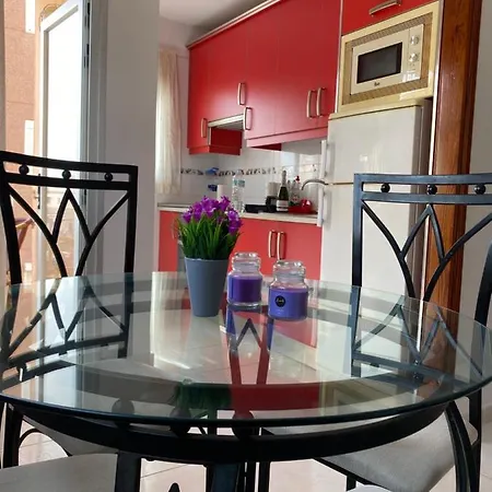 Seaside With Balcony * לאס גלטאס